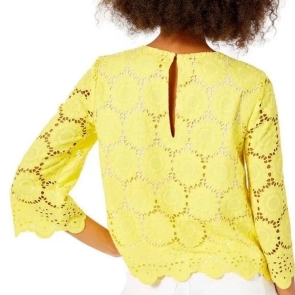 Lilly Pulitzer Yellow Eyelet Lace Blouse 3/4 Sleeve Scalloped Top Mariella XL - Picture 2 of 10